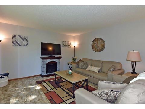 408 10th Ave SE, Faribault, MN 55021 photo 6