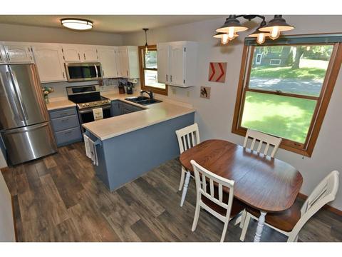 408 10th Ave SE, Faribault, MN 55021 photo 4