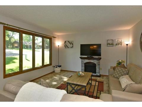 408 10th Ave SE, Faribault, MN 55021 photo 5