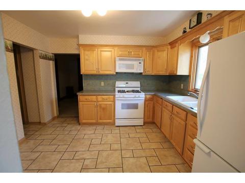 623 3rd St NE, Staples, MN 56479 photo 6