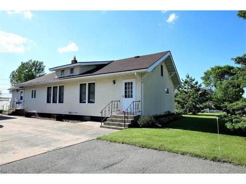 623 3rd St NE, Staples, MN 56479 photo 1