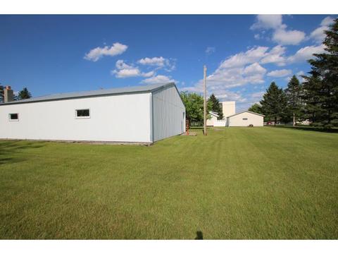 623 3rd St NE, Staples, MN 56479 photo 16
