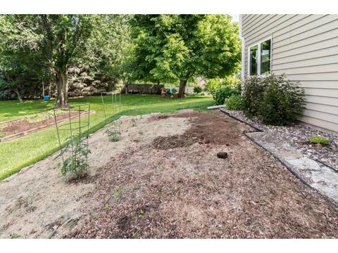 643 Crimson Leaf Trl, Eagan, MN 55123 photo 40
