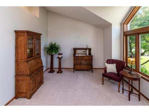 643 Crimson Leaf Trl, Eagan, MN 55123 photo 12