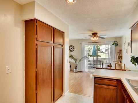 3820 Laurel Ct, Eagan, MN 55122 photo 12