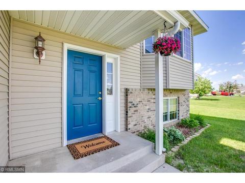 1637 Quail Dr, Saint Cloud, MN 56303 photo 2