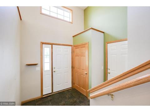 1637 Quail Dr, Saint Cloud, MN 56303 photo 3