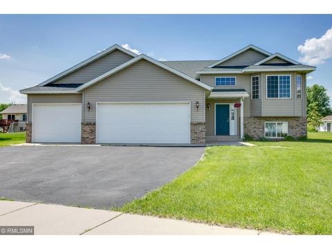 1637 Quail Dr, Saint Cloud, MN 56303 photo 1