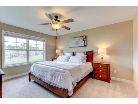 3430 Chestnut Ln, Eagan, MN 55123 photo 16