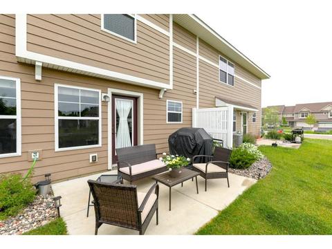 3430 Chestnut Ln, Eagan, MN 55123 photo 23