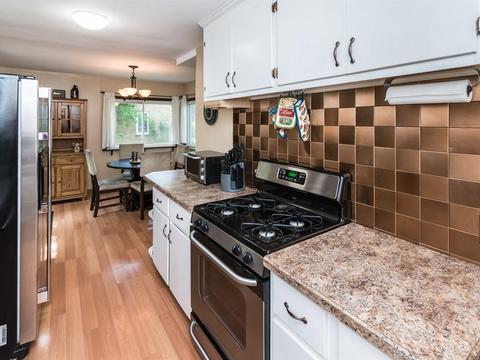 8133 3rd Ave S, Bloomington, MN 55420 photo 6