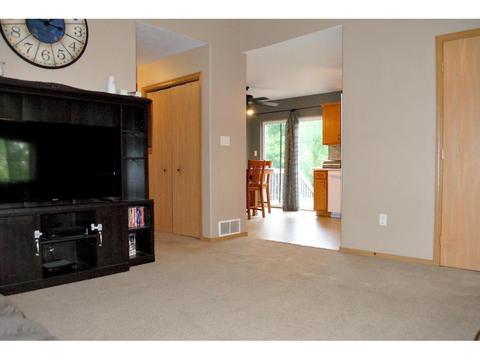 505 Genesis Ave, Marshall, MN 56258 photo 5