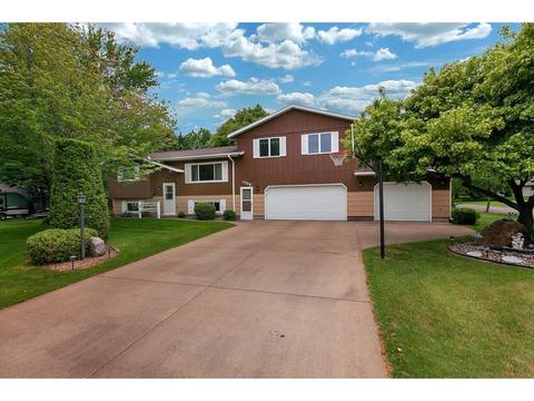 1729 Devon Rd, Saint Cloud, MN 56303 photo 1