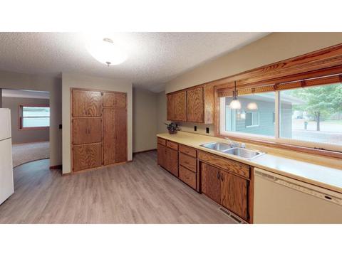 2106 Clearwater Rd, Saint Cloud, MN 56301 photo 8
