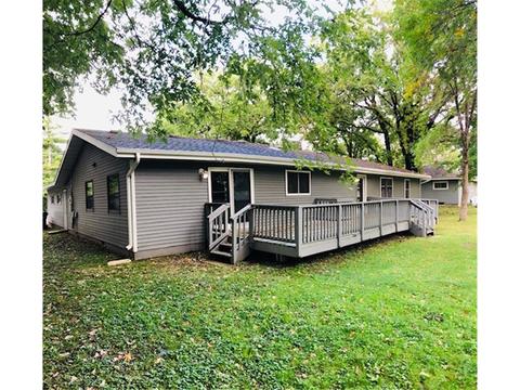 2106 Clearwater Rd, Saint Cloud, MN 56301 photo 3