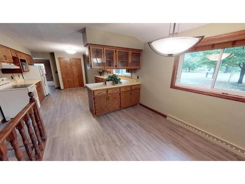 2106 Clearwater Rd, Saint Cloud, MN 56301 photo 10
