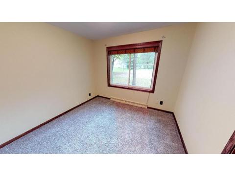 2106 Clearwater Rd, Saint Cloud, MN 56301 photo 18