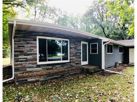 2106 Clearwater Rd, Saint Cloud, MN 56301 photo 2