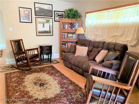 615 3rd St SW, Wadena, MN 56482 photo 2