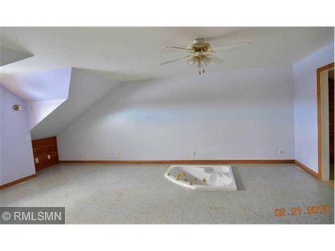 5137 Mcdonnell Rd, Duluth, MN 55804 photo 6