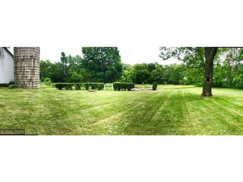 2515 14th St NE, Faribault, MN 55021 photo 5