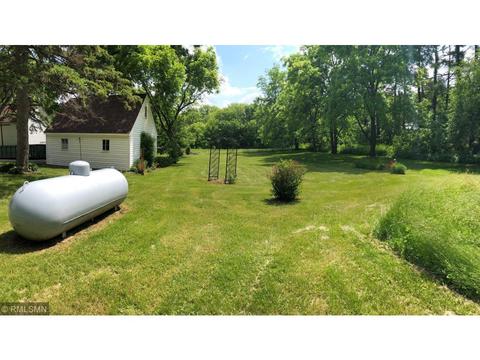 2515 14th St NE, Faribault, MN 55021 photo 3