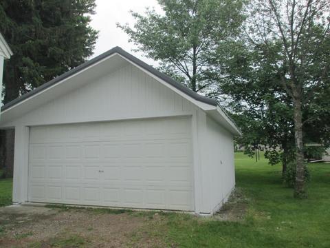 207 4th St, Kenyon, MN 55946 photo 8