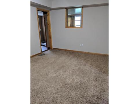 921 2nd Ave NW, Faribault, MN 55021 photo 3