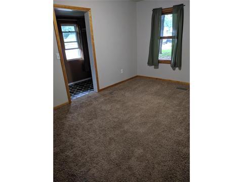 921 2nd Ave NW, Faribault, MN 55021 photo 4