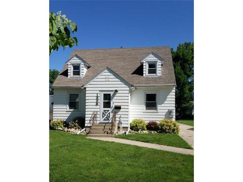 1306 5th Ave NW, Austin, MN 55912 photo 1