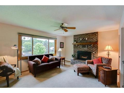 857 Sudberry Ln, Eagan, MN 55123 photo 10
