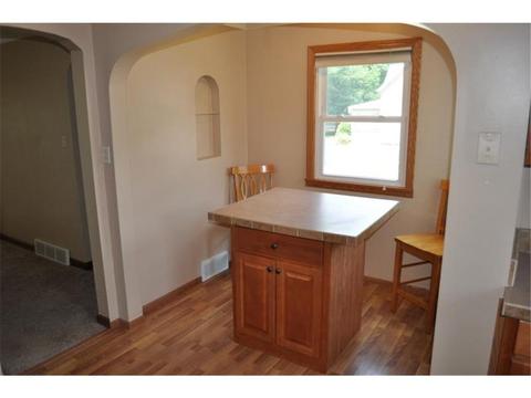 802 E Sheridan Ave, Montevideo, MN 56265 photo 9