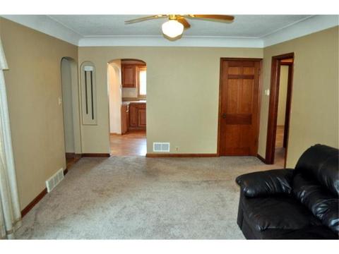 802 E Sheridan Ave, Montevideo, MN 56265 photo 13