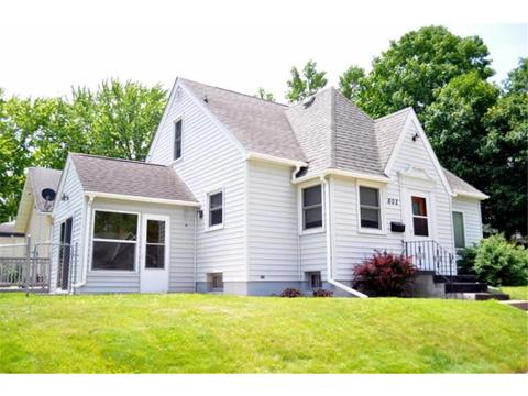 802 E Sheridan Ave, Montevideo, MN 56265 photo 2