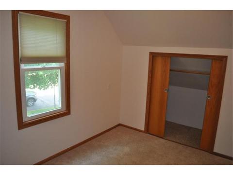 802 E Sheridan Ave, Montevideo, MN 56265 photo 19