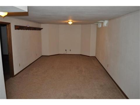 802 E Sheridan Ave, Montevideo, MN 56265 photo 21
