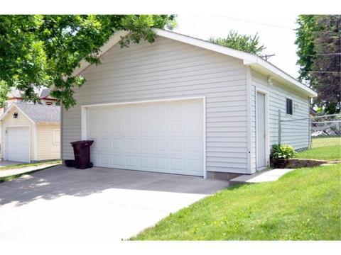 802 E Sheridan Ave, Montevideo, MN 56265 photo 34