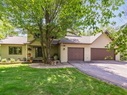 4252 Charles Rd, Duluth, MN 55803 photo 1