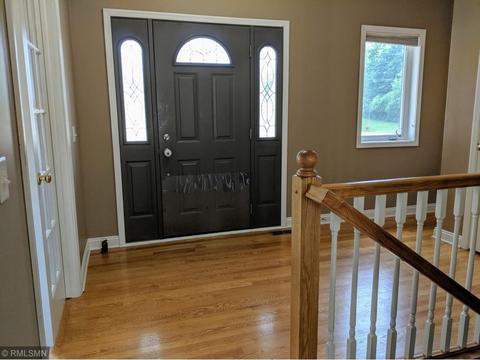 962 Stanwix Rd, Eagan, MN 55123 photo 2