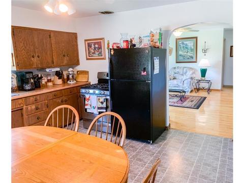 812 Chestnut Ct, Saint Cloud, MN 56303 photo 5
