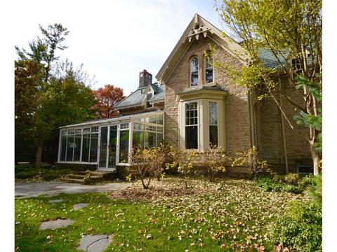 425 3rd St SW, Faribault, MN 55021 photo 3