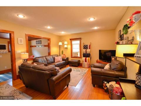 614 3rd St NE, Faribault, MN 55021 photo 3