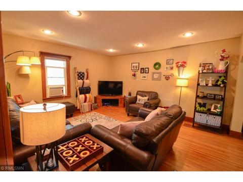 614 3rd St NE, Faribault, MN 55021 photo 4