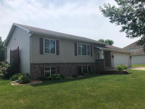 801 23rd St SE, Willmar, MN 56201 photo 2