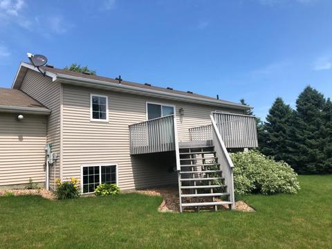 801 23rd St SE, Willmar, MN 56201 photo 4