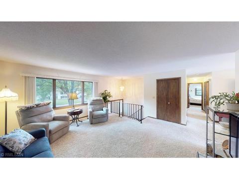 1443 Balsam St, Eagan, MN 55122 photo 3
