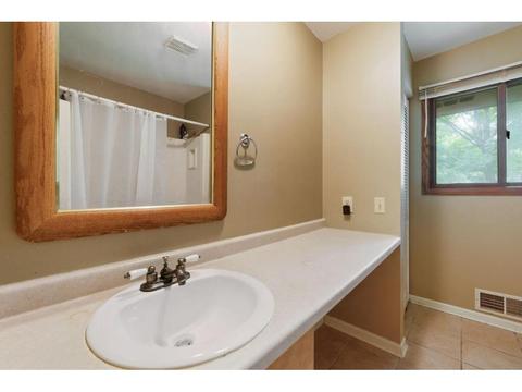 1406 Broadview Ave, Chaska, MN 55318 photo 5