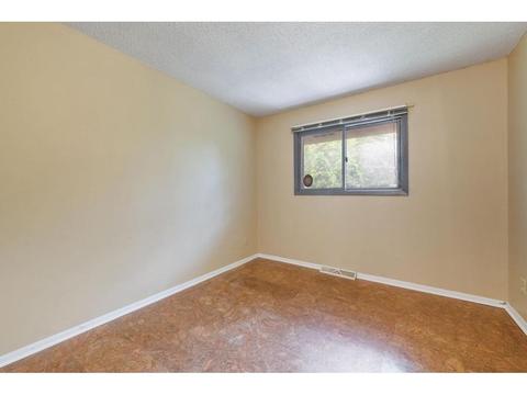 1406 Broadview Ave, Chaska, MN 55318 photo 4