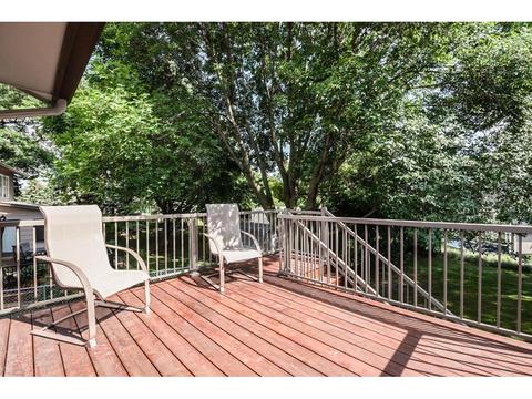 1412 Rebecca Ln, Eagan, MN 55122 photo 2
