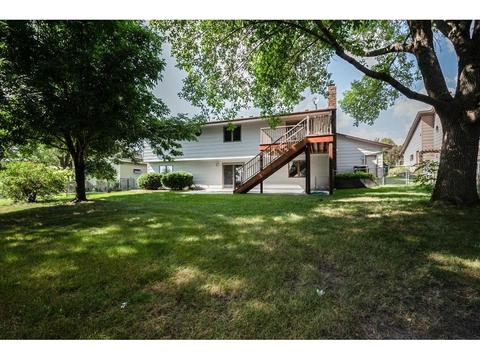 1412 Rebecca Ln, Eagan, MN 55122 photo 31